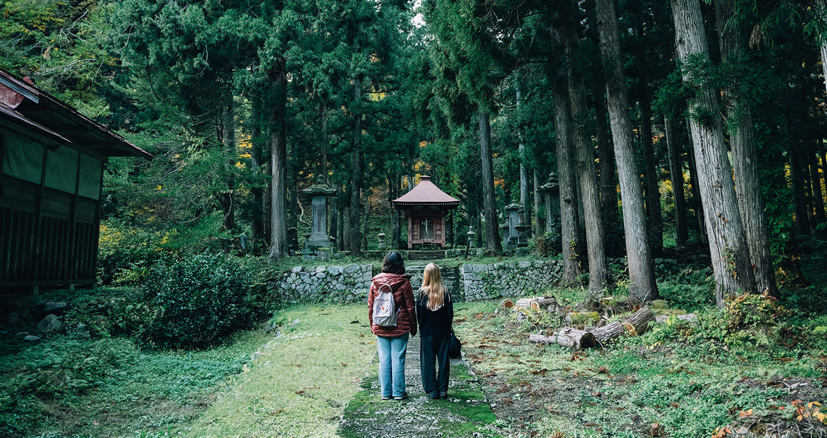 湯殿山のふたり